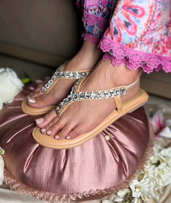 Silver_Polyster_Crystal_Glow_V-Shape_Flats_With_Back_Elastic_For_Women