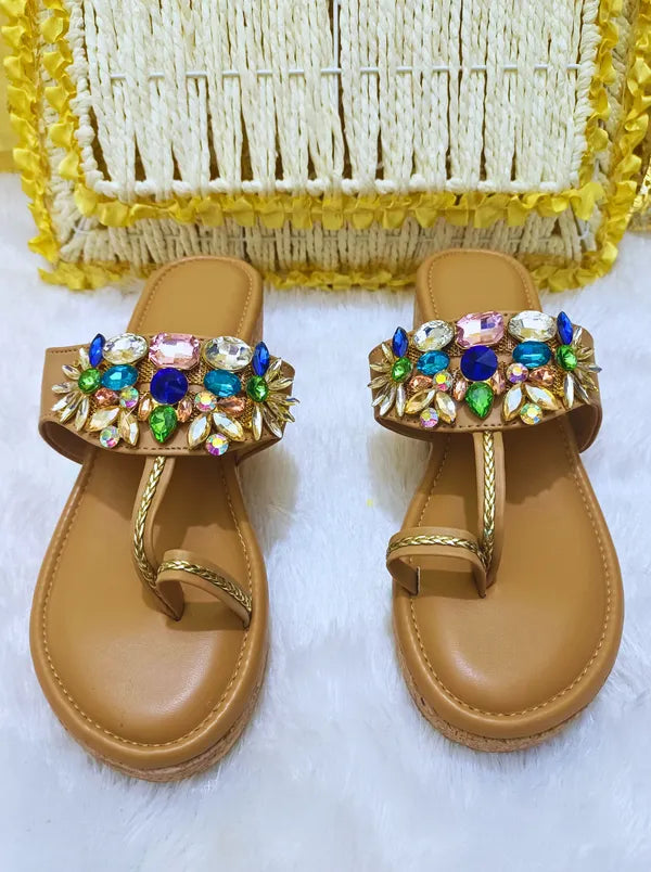 Artisan_Glimmer_Kolhapuri_Wedges_For_Women_|_2_Inches