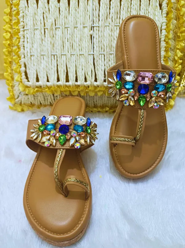 Artisan_Glimmer_Kolhapuri_Wedges_For_Women_|_2_Inches